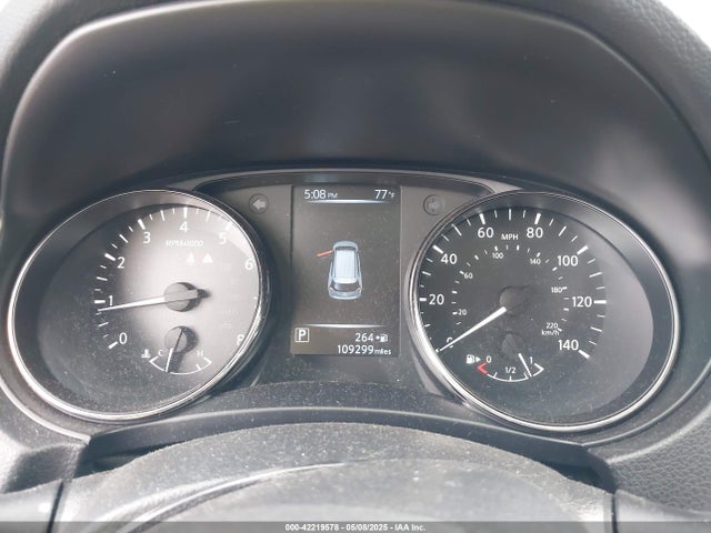 JN8AT2MT3HW390634 Nissan Rogue Sl