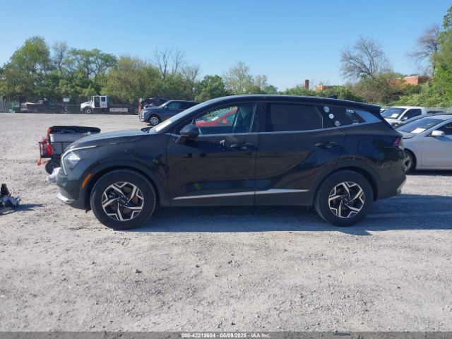 KNDPU3AF8P7106883 KIA Sportage Lx