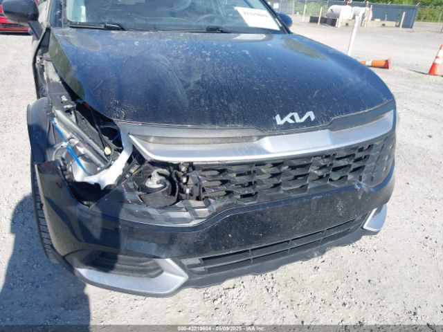 KNDPU3AF8P7106883 KIA Sportage Lx