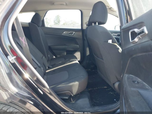KNDPU3AF8P7106883 KIA Sportage Lx