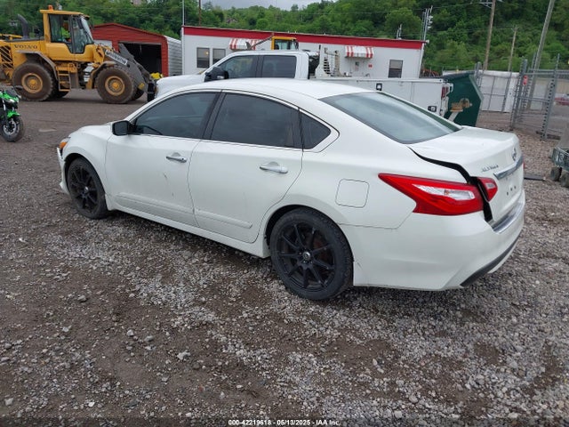 1N4AL3AP7HC242034 Nissan Altima 2.5 S