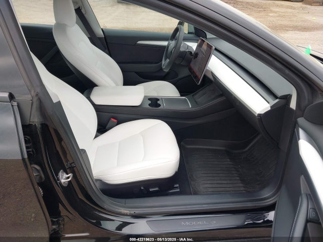 2021 TESLA MODEL 3 5YJ3E1EA1MF994980 Photo 4