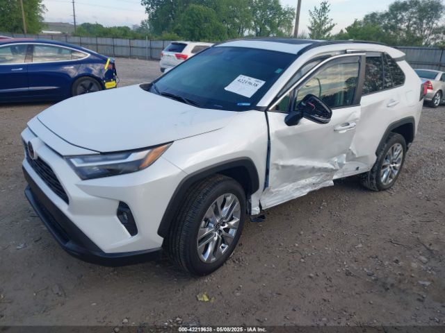 2T3A1RFV5RW452270 Toyota Rav4 Xle Premium