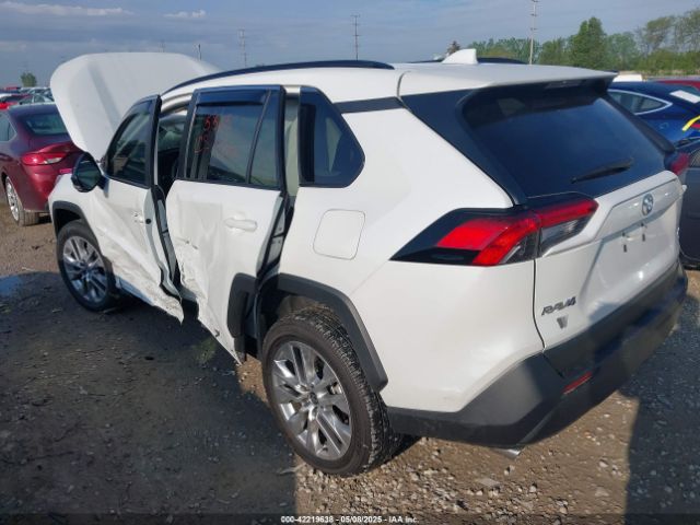 2T3A1RFV5RW452270 Toyota Rav4 Xle Premium
