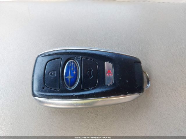4S4BSAJC0K3215313 Subaru Outback 2.5i Limited
