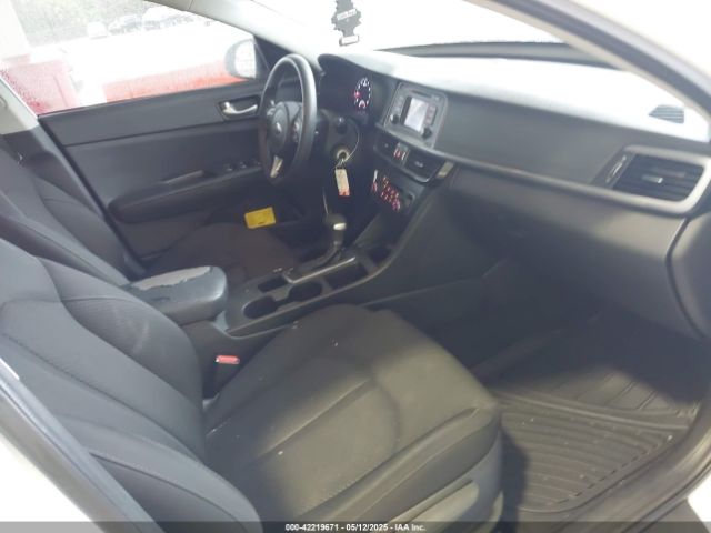 5XXGT4L38HG154646 KIA Optima Lx