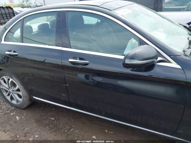 55SWF4KB2HU204406 Mercedes-Benz C 300 4matic/luxury 4matic/sport 4matic