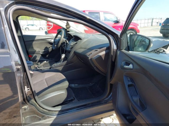 2015 FORD FOCUS 1FADP3F20FL207640 Photo 4