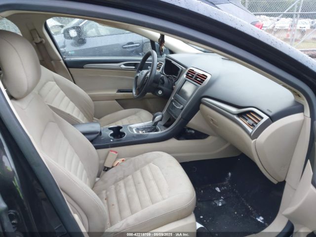 3FA6P0H78ER172393 Ford FUSION SE