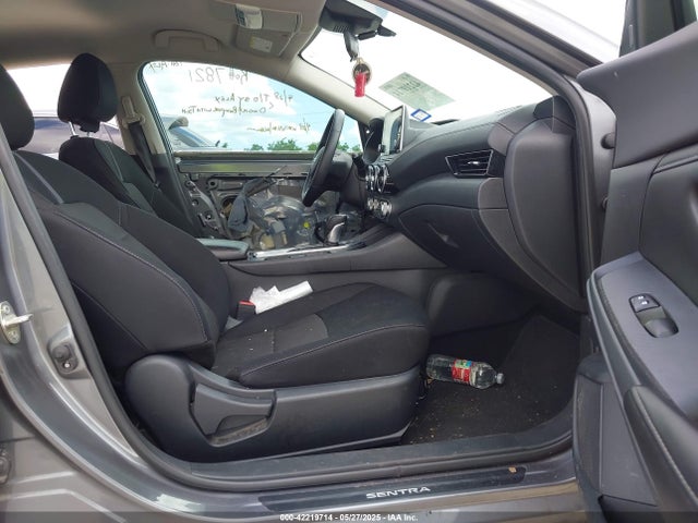 3N1AB8CVXMY245939 Nissan 2021