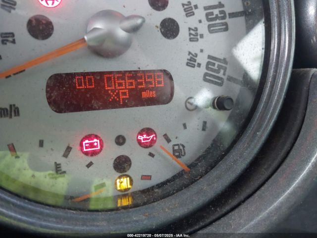 2005 MINI COOPER WMWRC33535TJ70850 Photo 6