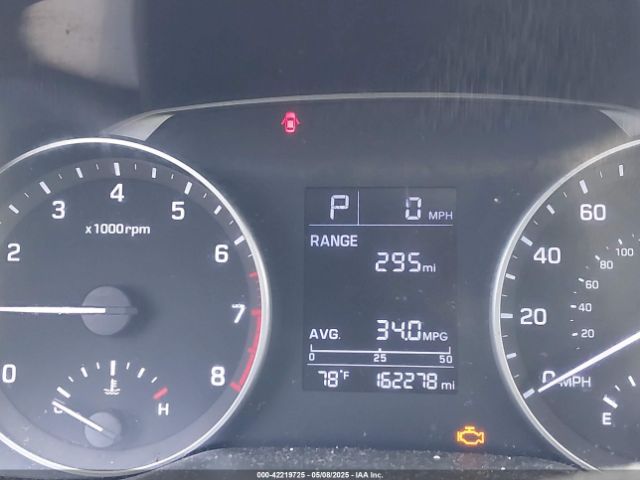 5NPD74LF4HH137204 Hyundai ELANTRA SE