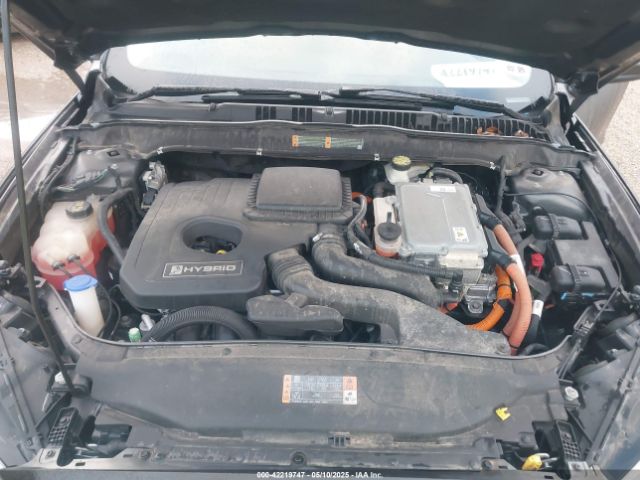 3FA6P0UU9JR122947 Ford Fusion Hybrid S