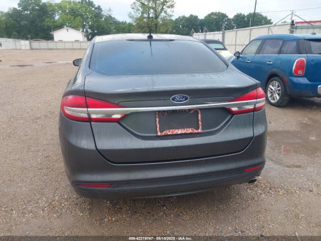 3FA6P0UU9JR122947 Ford Fusion Hybrid S