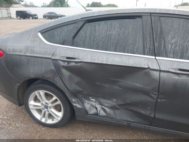 3FA6P0UU9JR122947 Ford Fusion Hybrid S
