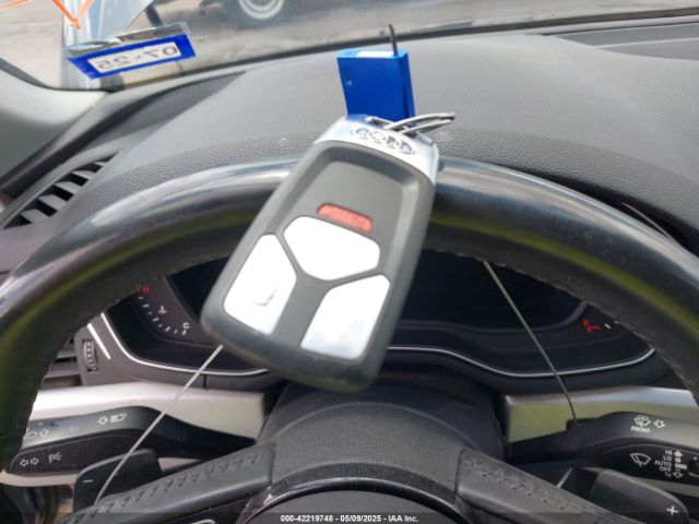 2017 AUDI A4 WAUKMAF49HN042577 Photo 10