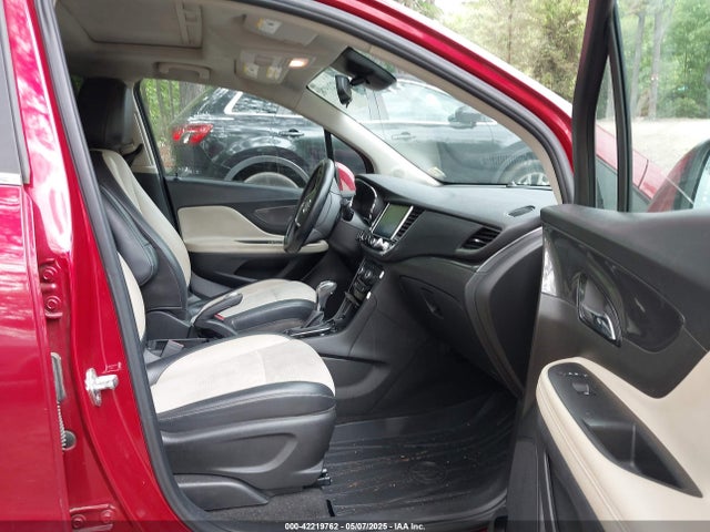 KL4CJ1SBXJB546657 Buick Encore Sport Touring
