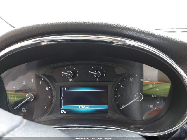 KL4CJ1SBXJB546657 Buick Encore Sport Touring