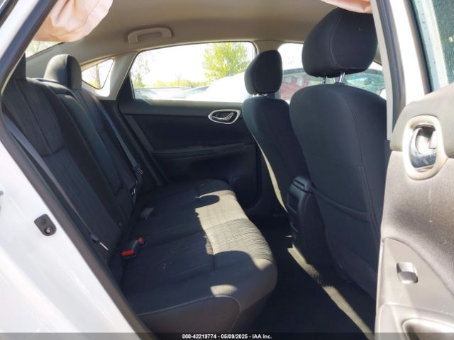 3N1AB7AP7JY245827 Nissan SENTRA SV