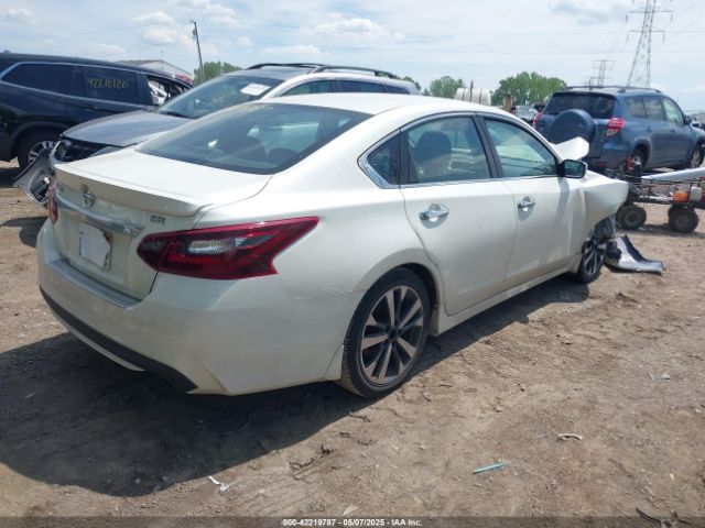 2017 NISSAN ALTIMA 1N4AL3AP2HC272753 Photo 3