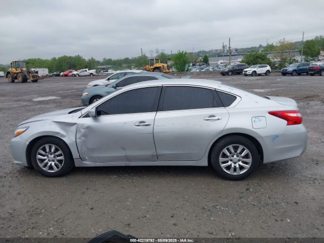 1N4AL3APXHN365430 Nissan Altima 2.5 S