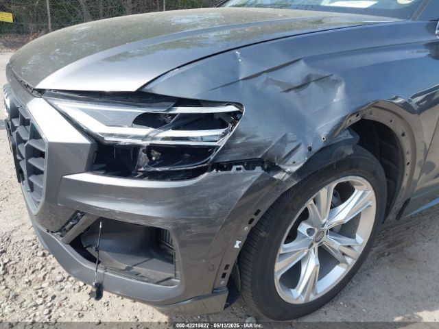 WA1BVAF10KD008895 Audi Q8 55 Premium
