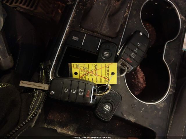 5XYPG4A30KG553254 KIA Sorento 2.4l L