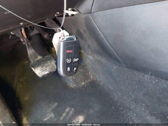 2022 JEEP COMPASS 3C4NJDCB1NT153780 Photo 10