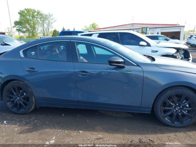 3MZBPBCM6SM468200 Mazda Mazda3 2.5 S Carbon Edition