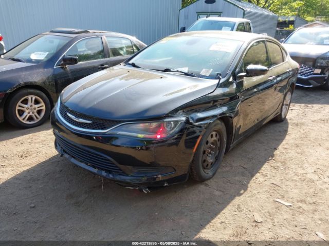 1C3CCCFB0FN655466 Chrysler 200 LX