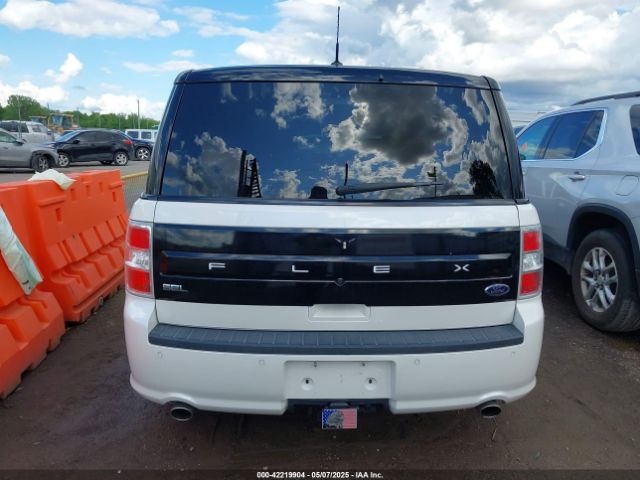 2FMGK5C81JBA13004 Ford FLEX SEL