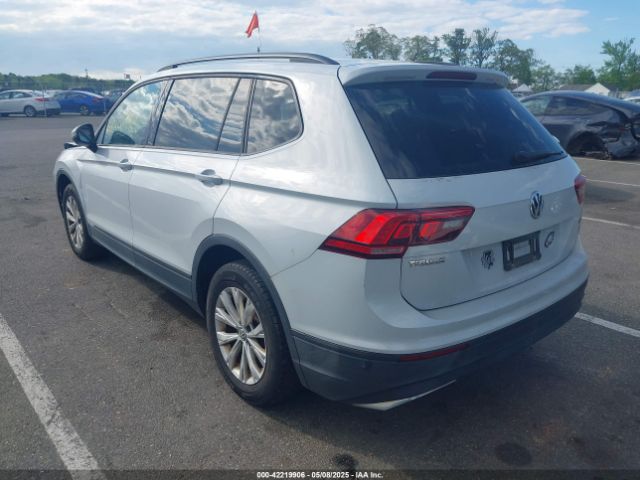 3VV0B7AX5JM025815 Volkswagen Tiguan 2.0t S
