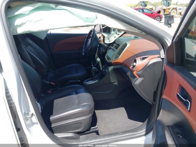 1G1JE5SBXF4140813 Chevrolet LUV