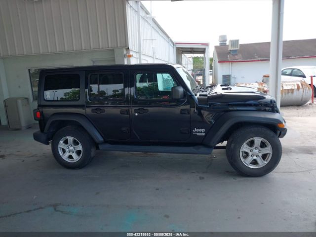 1C4HJXDN6KW668593 Jeep Wrangler Unlimited Sport S 4x4