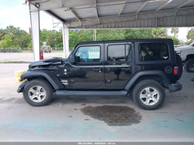 1C4HJXDN6KW668593 Jeep Wrangler Unlimited Sport S 4x4