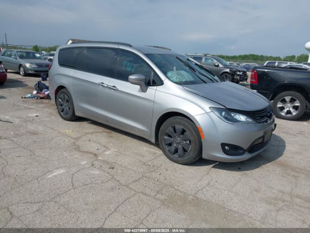 2019 CHRYSLER PACIFICA HYBRID 2C4RC1L7XKR613958