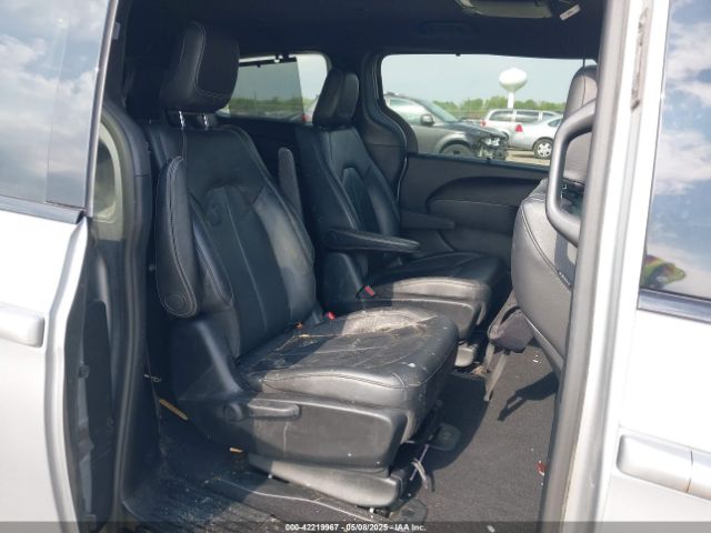 2019 CHRYSLER PACIFICA HYBRID 2C4RC1L7XKR613958 Photo 7