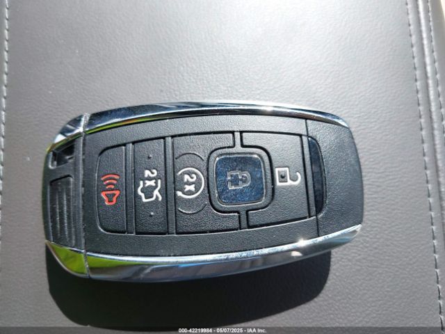 3LN6L5B92KR604125 Lincoln Mkz Standard