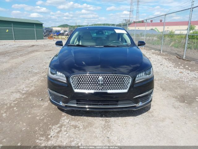 3LN6L5B92KR604125 Lincoln Mkz Standard