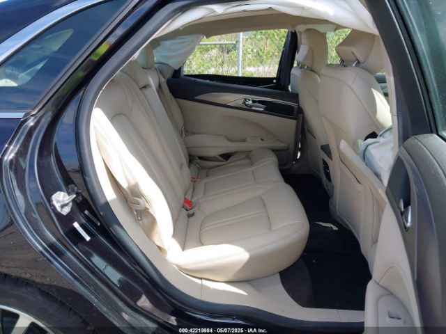 3LN6L5B92KR604125 Lincoln Mkz Standard