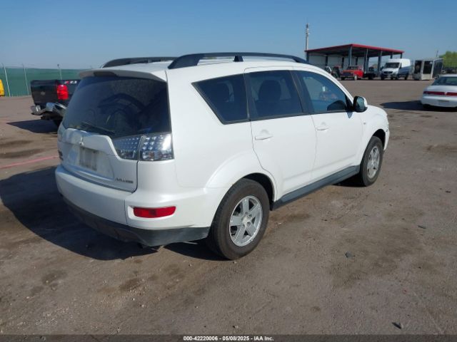 2010 MITSUBISHI OUTLANDER JA4AT2AW3AZ013391 Photo 3