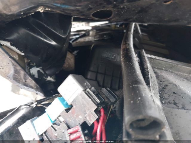 5YFBURHE3JP803202 Toyota COROLLA LE