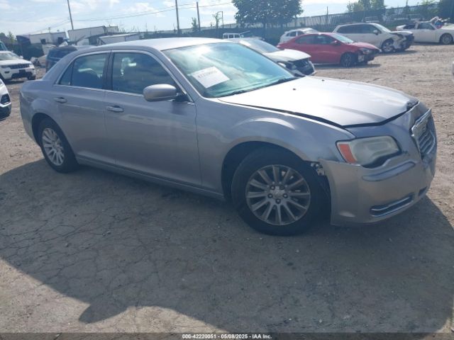 2014 CHRYSLER 300 2C3CCAAG3EH380058 Photo 0