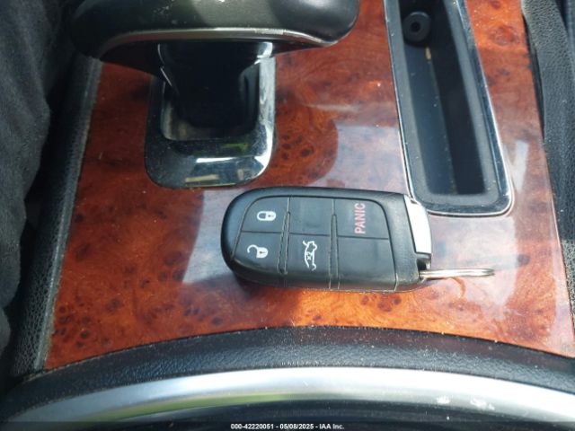 2014 CHRYSLER 300 2C3CCAAG3EH380058 Photo 10