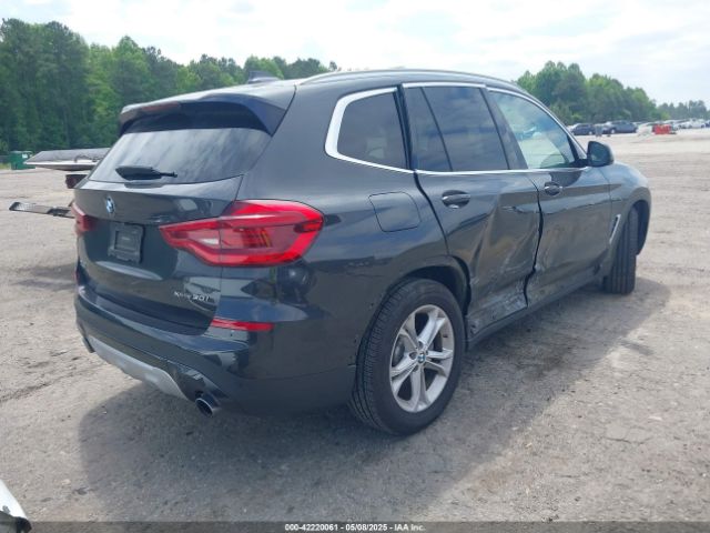 2020 BMW X3 5UXTY5C08L9B63785 Photo 3