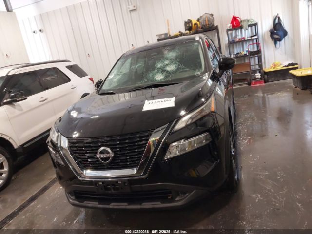 5N1BT3BBXNC717989 Nissan Rogue Sv Intelligent Awd