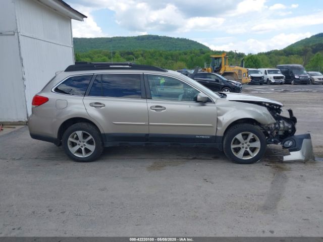 4S4BRBDC7E3308234 Subaru Outback 2.5i Premium