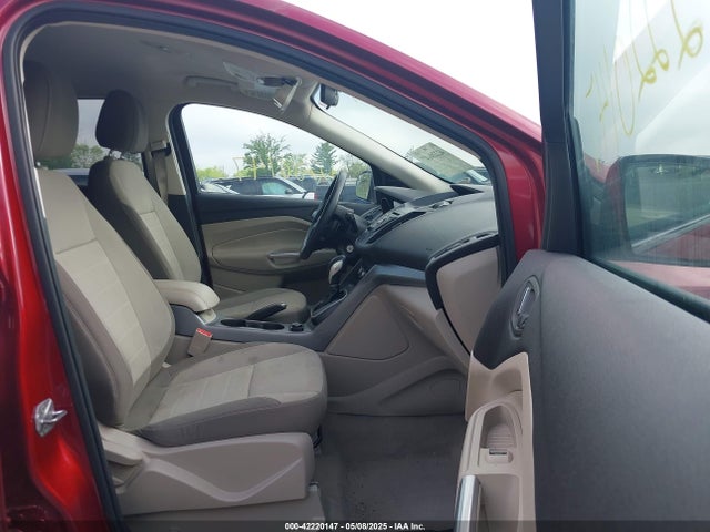 1FMCU0GX6EUA98886 Ford ESCAPE SE