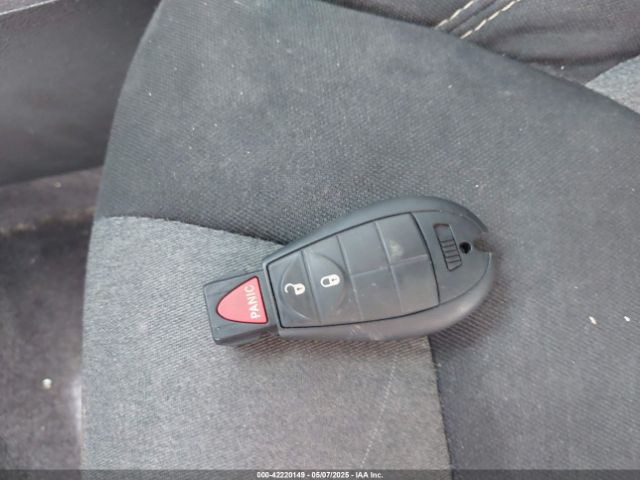 1C4PJLCB4JD573830 Jeep Cherokee Latitude Fwd