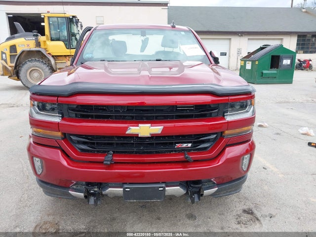 1GCNKREC9JZ262636 Chevrolet Silverado 1500 2lt